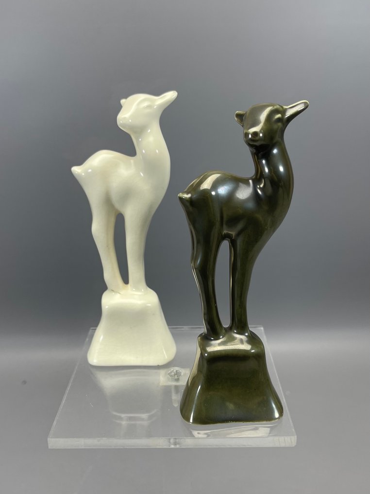 Plateelbakkerij Zuid-Holland - 小塑像 - White and bronze deer (2) - 陶器 #1.0