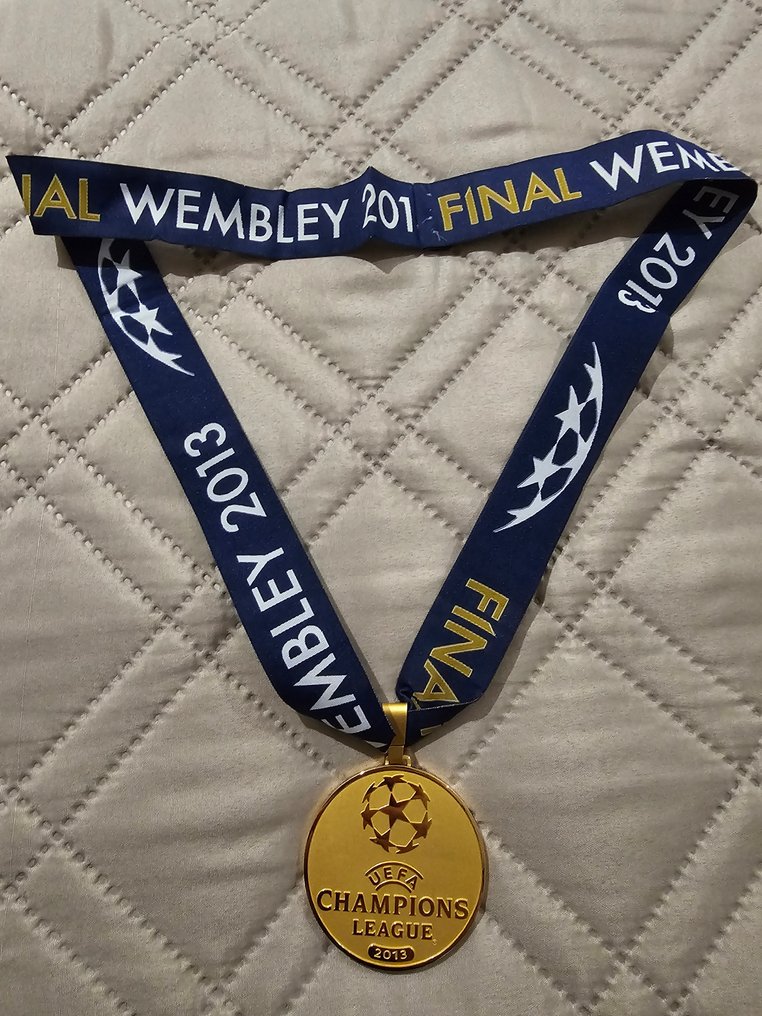 拜仁慕尼黑 - 足球冠军联赛 - 2013 - 体育奖牌 #1.0