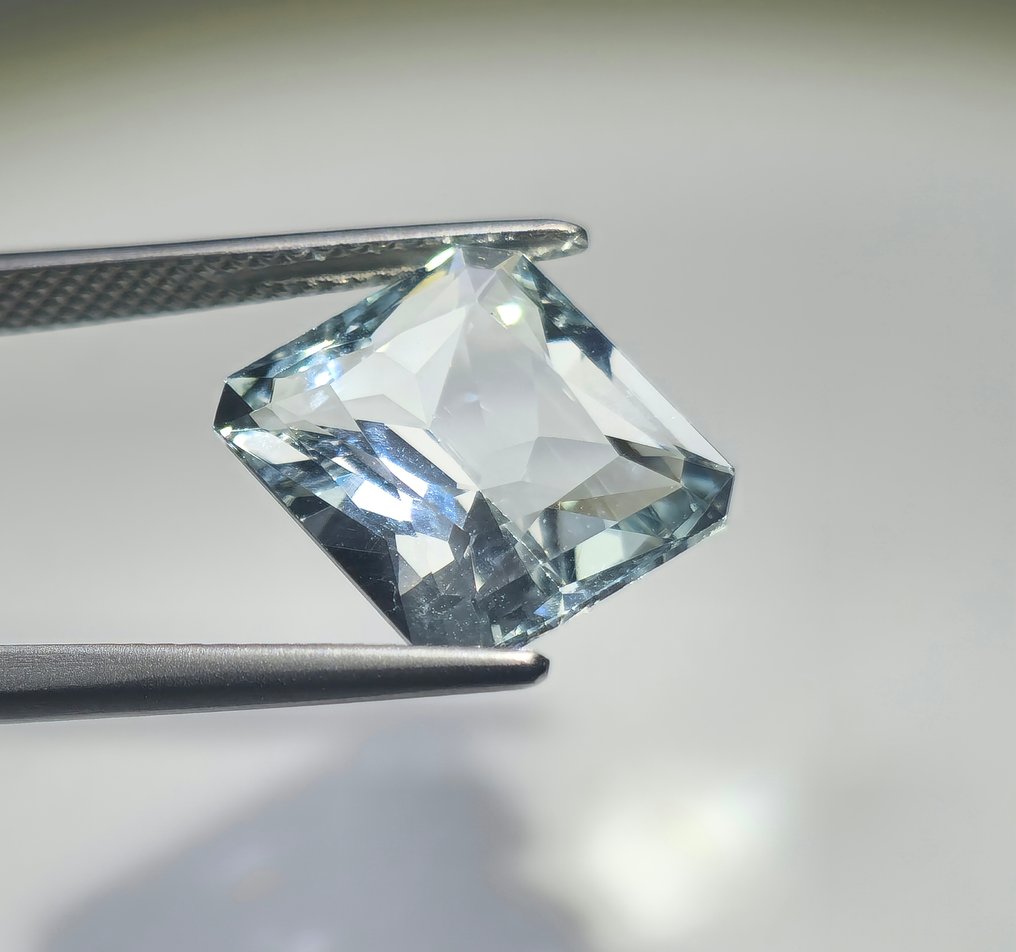 χωρίς τιμή ασφαλείας - 1 pcs Πράσινο Βηρύλλος - 6.13 ct - International Gemological Institute (IGI) #3.2