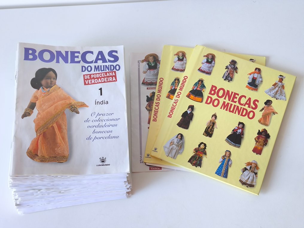 主題系列 - 80期《世界娃娃杂志》+ 2个文件夹 #3.2