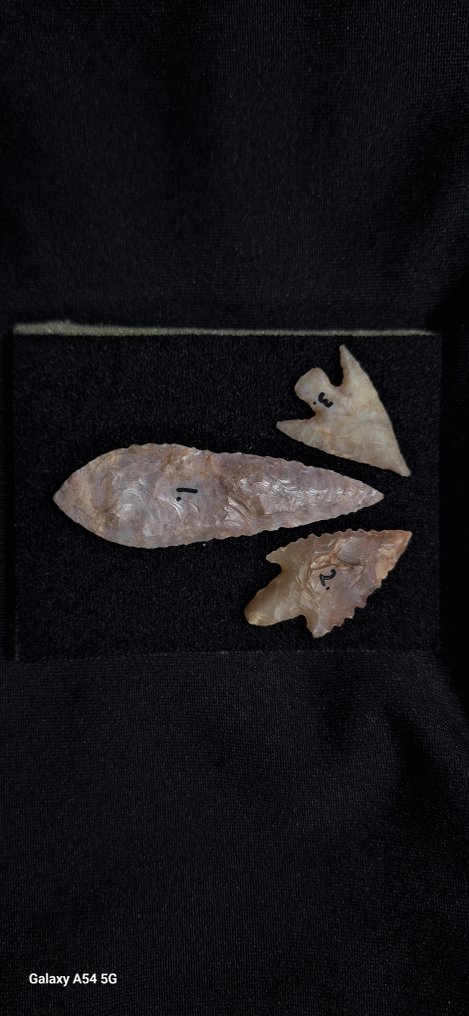 Neolithic Flint Neolithic biface arrowhead point, private archaeology collection, jasper, multicolored tools, - 60 mm (No Reserve Price) #1.0