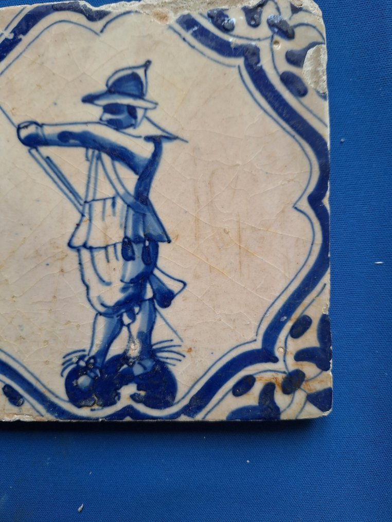 古董 瓦 - 古董 - 1600-1650年 - 带有火枪的士兵  #3.2