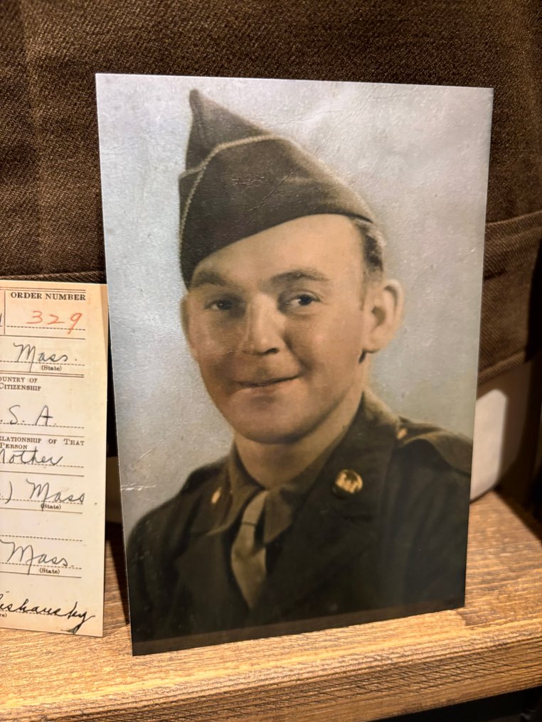 Stati Uniti - Uniforme militare - Set completo di uniforme della Seconda Guerra Mondiale degli Stati Uniti – T/Sergente John J. - 1944 #3.2