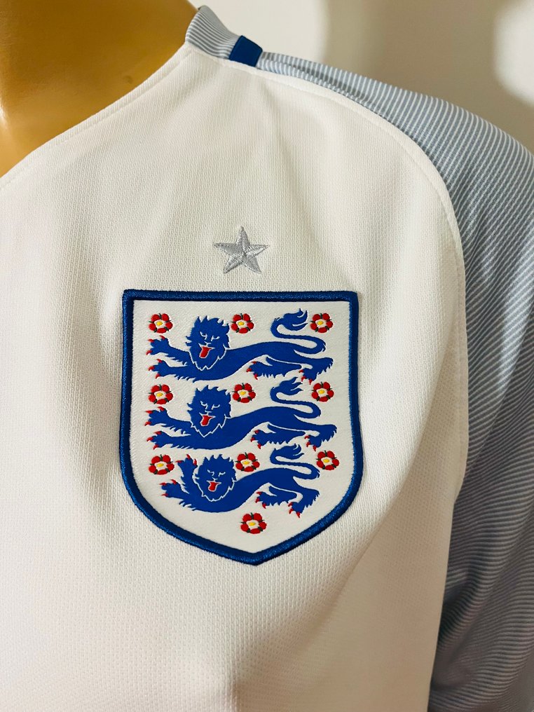 England - Équipes nationales de football - 2016 - Maillot de football #1.0