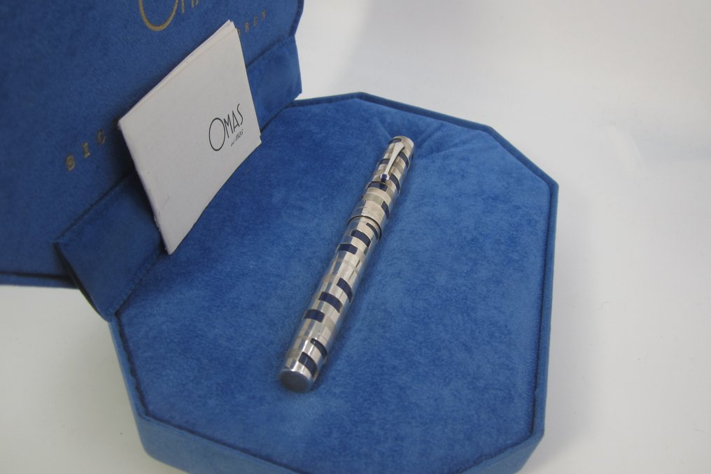 Rara Pregiata  Omas "Unicef" argento 925 prodotta  in Edizione Limitata 300 Pz. - Anno 1996 - Fountain pen #4.3
