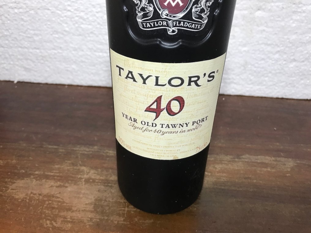 Taylor's - 40 years old Tawny - Abgefüllt in 2017 -  Douro  - 1 Flasche (0,75Â l) #3.2