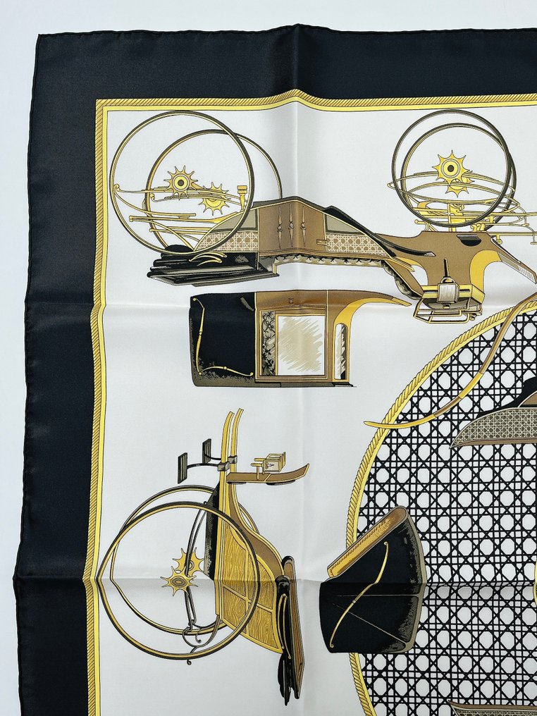 Hermès - "LES VOITURES A TRANSFORMATION" SILK Carre 90 - Sciarpa #2.1