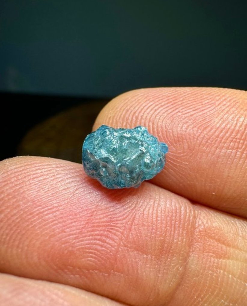 No Reserve Price - 1 pcs Blue Diamond - 4.23 ct - No laboratory report - Vivid Blue Raw Diamond #4.3