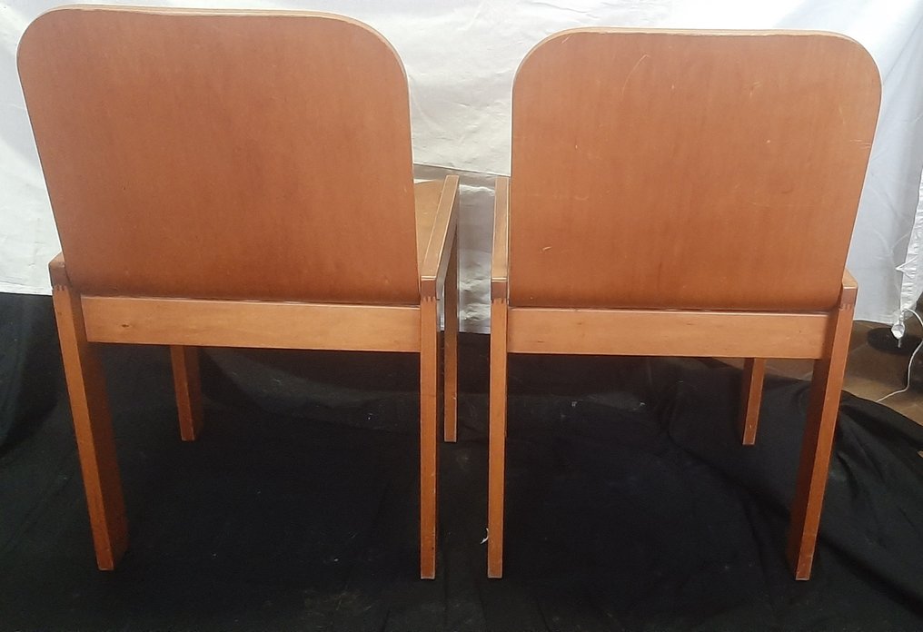 座位组 (4) - 木 - 四个复古椅子腿 #2.1