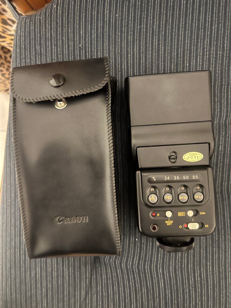 Canon Speedlite 300TL Flash #2.1