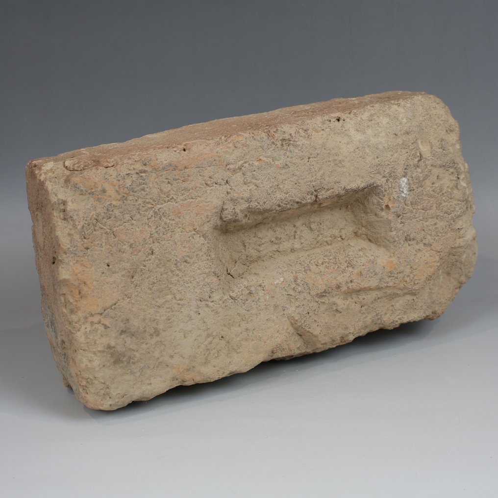Mesopotamian Pottery Foundation brick (No Reserve Price) #4.3