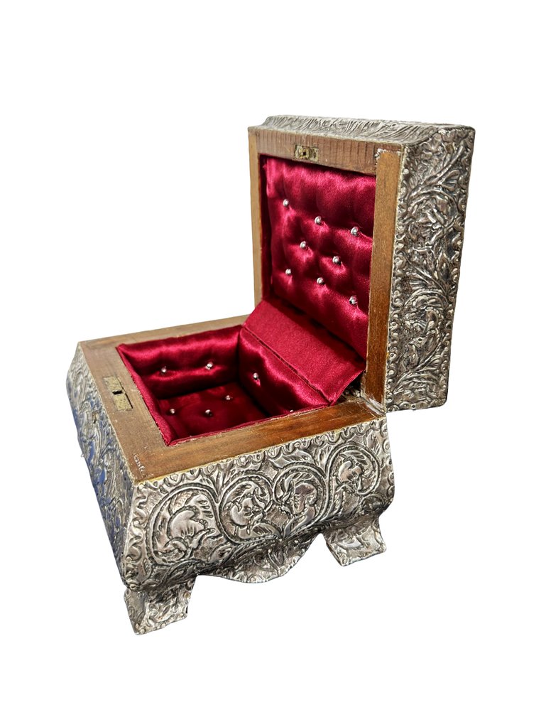 Sieradendoos - Hout, Zijde, Tin #1.0