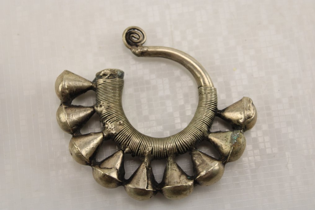 耳环一对 - Miao - 中國  (沒有保留價) #4.3