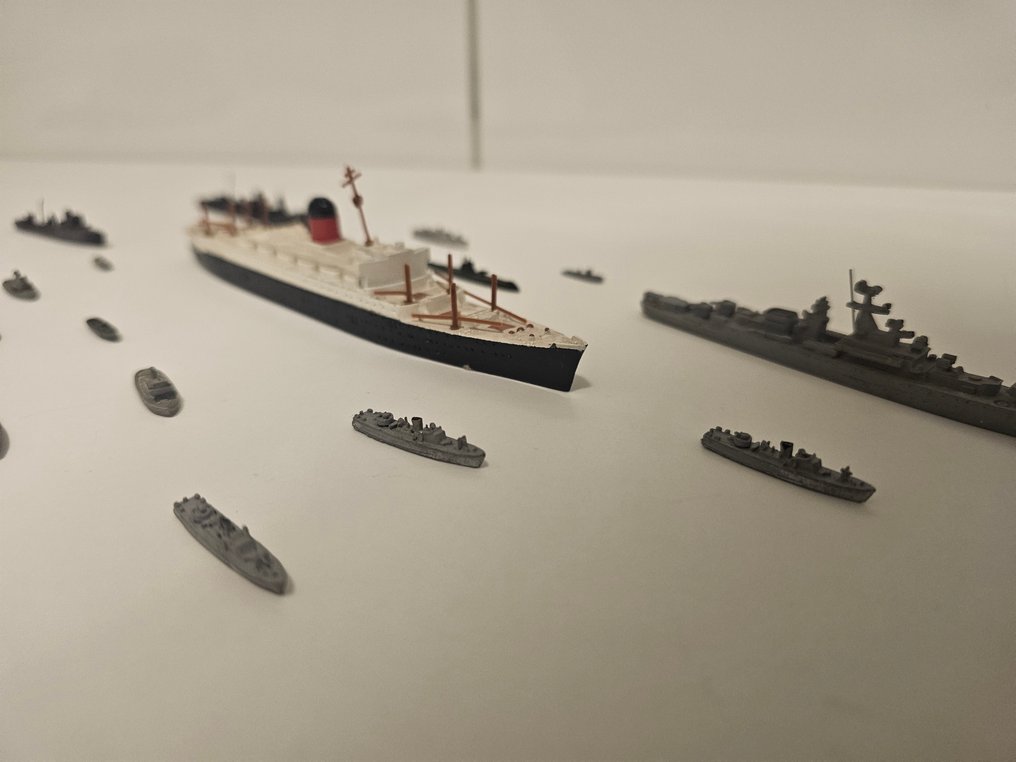 Passagierschiff RMS Sylvania Wiking WWI WWII u.a. - Παιχνίδι Passagierschiff RMS Sylvania Wiking WWI WWII u.a. - 1970-1980 - Ευρώπη #2.1