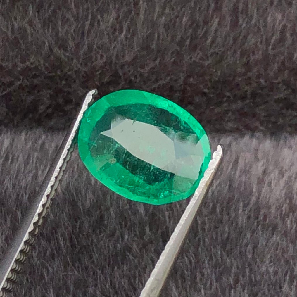 Fără preț de rezervă - 1 pcs  Verde Smarald  - 1.07 ct - Asociația internațională de pietre prețioase colorate (ICA GemLab) #3.2