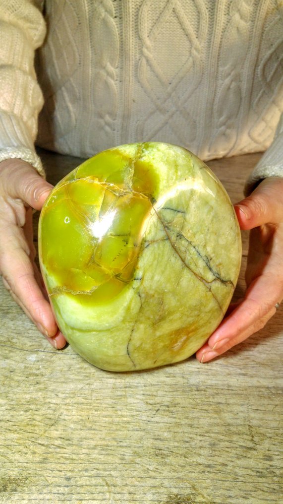 Green Opal Freeform - Height: 14 cm - Width: 15 cm- 1952 g #2.1