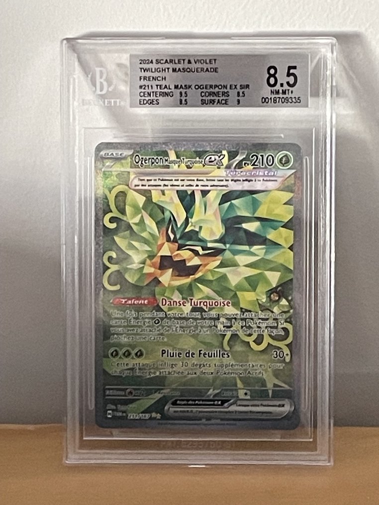 Pokémon - 1 Graded card 211/167 - Beckett 8.5 - Scarlet & Violet #1.0