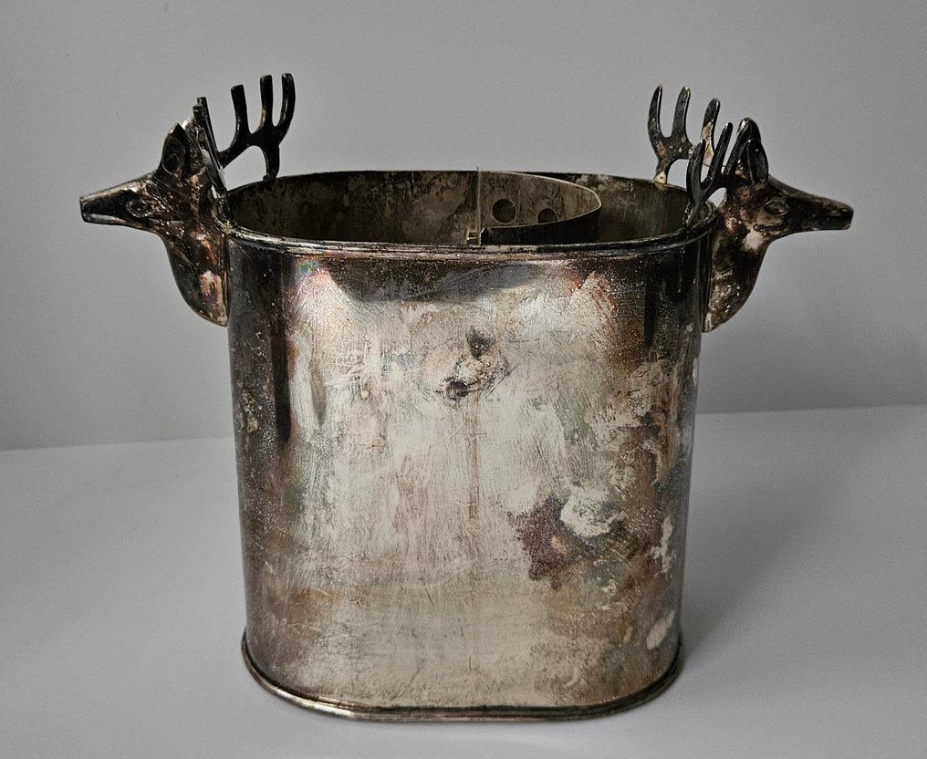 Met edelherten - Champagne cooler - Silverplated #2.1