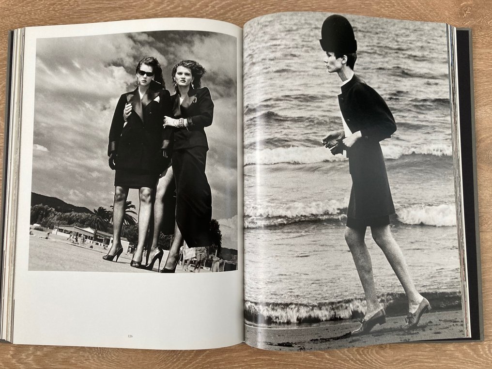 Helmut Newton - Helmut Newton, World Without Men - 2013 #2.1