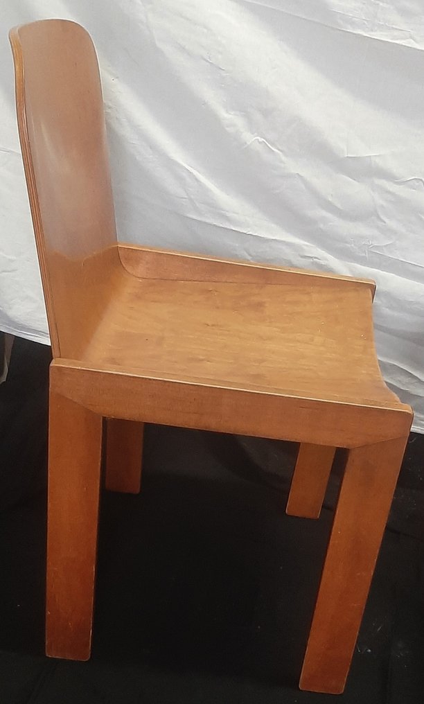 座位组 (4) - 木 - 四个复古椅子腿 #4.3