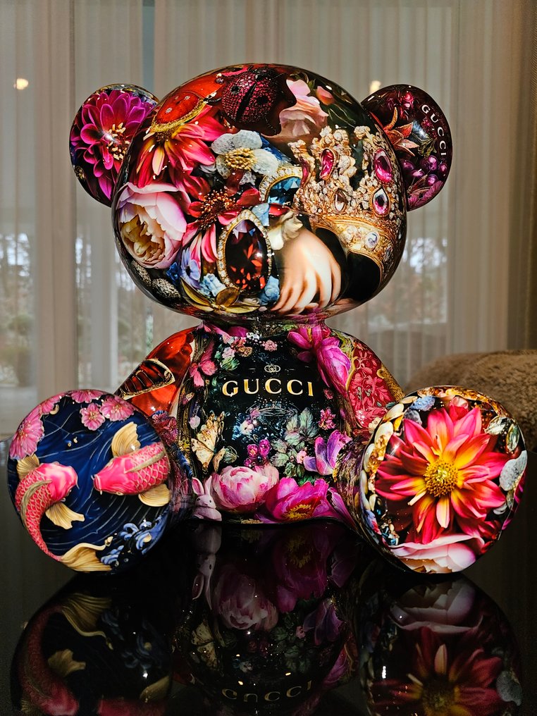 ArtBrut by Ann - Mad Bear Royal Bloom #1.0