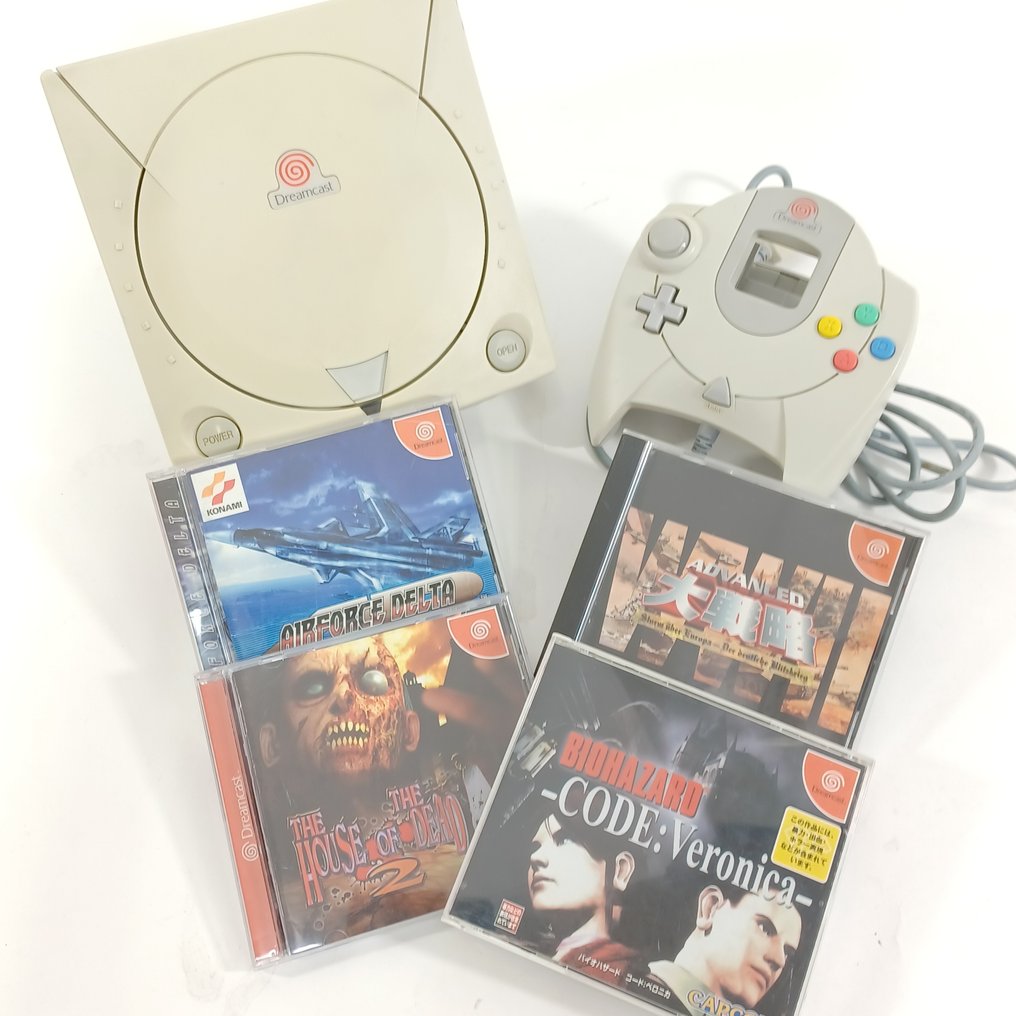Sega - Dreamcast - Console set & 4 Classic Games Lot - Video game console + games #1.0