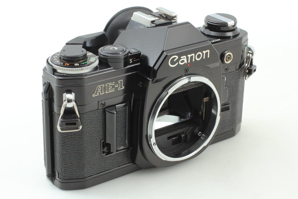 Canon AE-1 + New FD 1,4/50mm | 模拟相机 #3.2