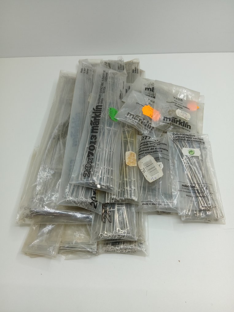 Märklin H0轨 - 悬链线 (322) - M轨道的悬索线 #1.0