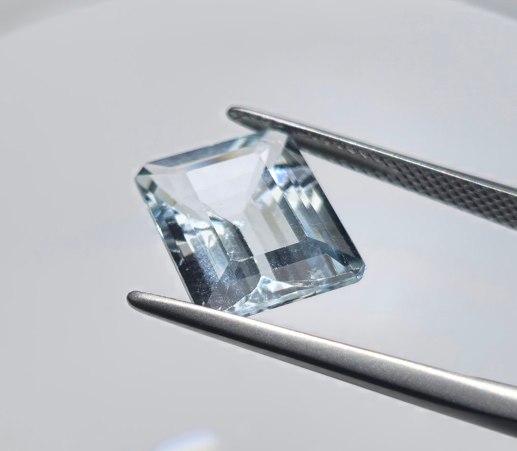 没有保留价 - 1 pcs  蓝色 海蓝宝石  - 6.08 ct - 国际宝石研究院（IGI） #1.0