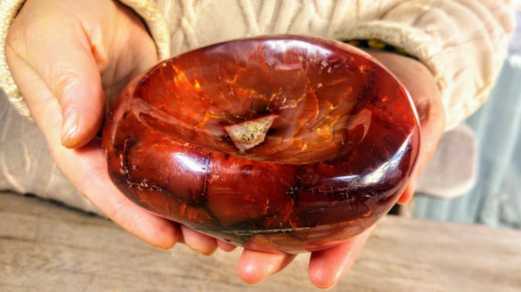 Carnelian χειροποίητος λίθος - δοχείο σαπουνιού Μπολ - Ύψος: 12 cm - Πλάτος: 11 cm- 1033 g #1.0