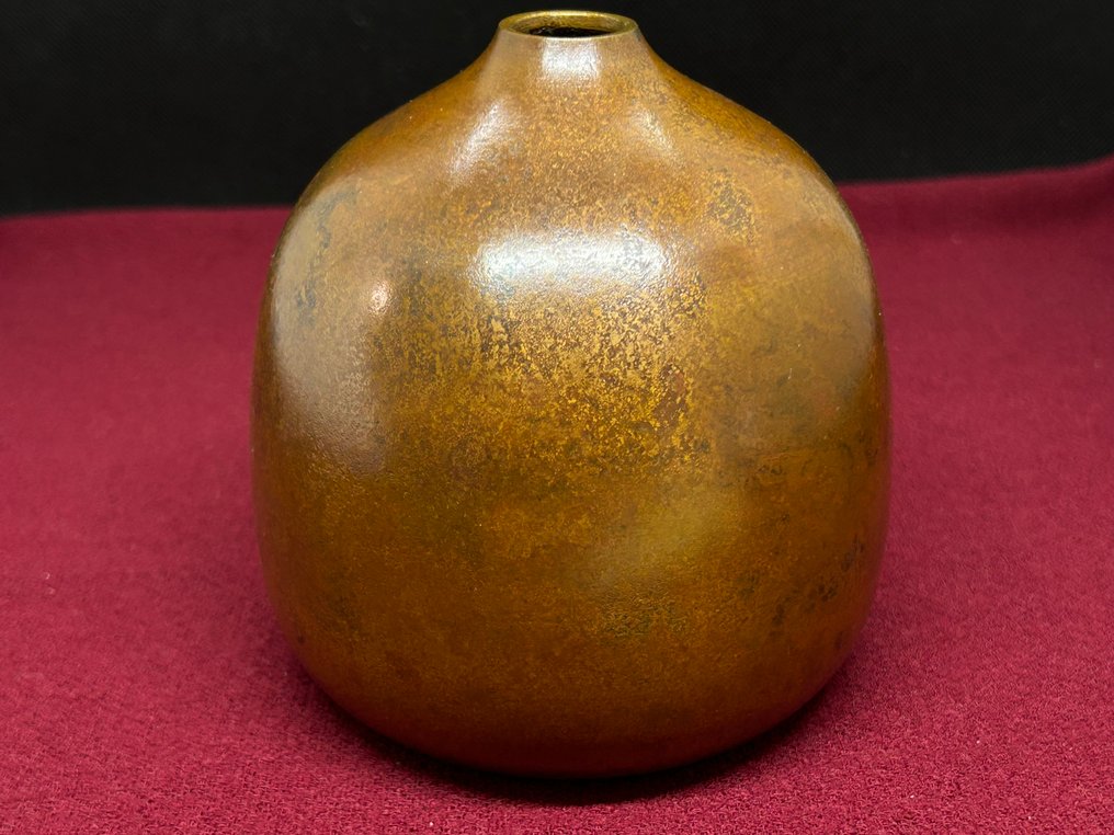 花瓶 - 黄铜色, 英吉顺启 - 日本 - 花/花瓶/青铜  (没有保留价) #3.2