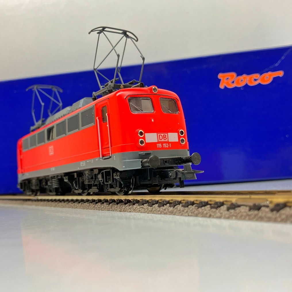 Roco H0 - 62595 - Electric locomotive (1) - DB AG - BR 115 152-1 - DB #1.0