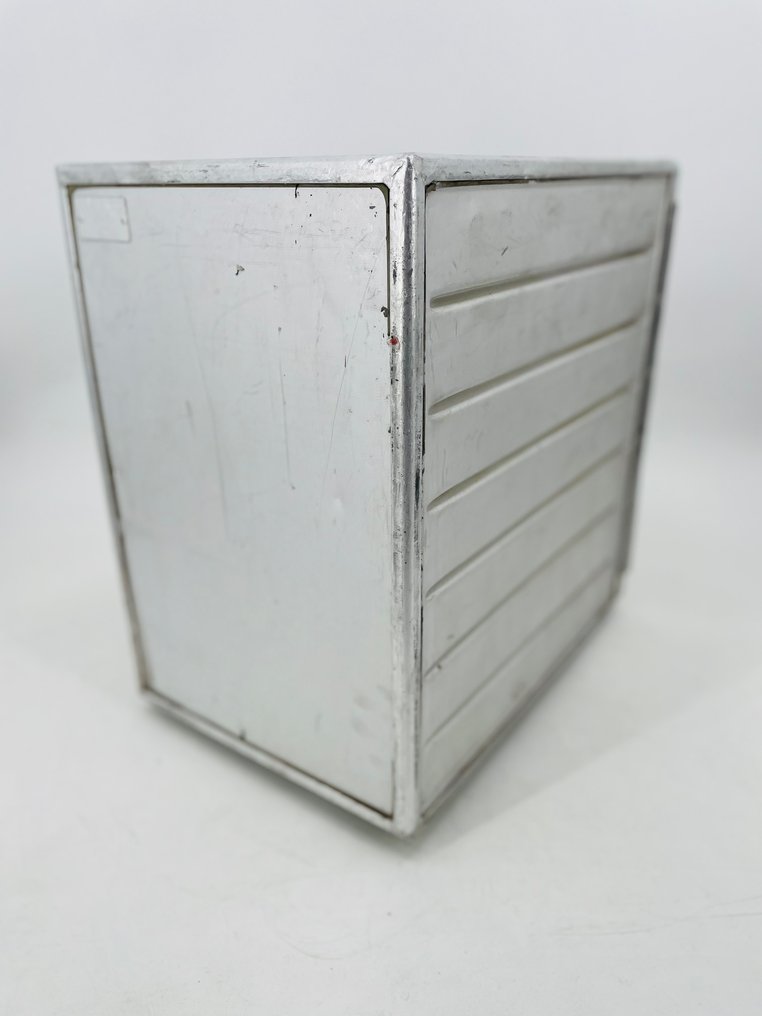 Driessen Aviation - 容器 - Britannia Airways 餐厅集装箱飞行箱 - 鋁 #3.2