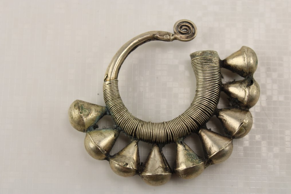 耳环一对 - Miao - 中國  (沒有保留價) #3.2