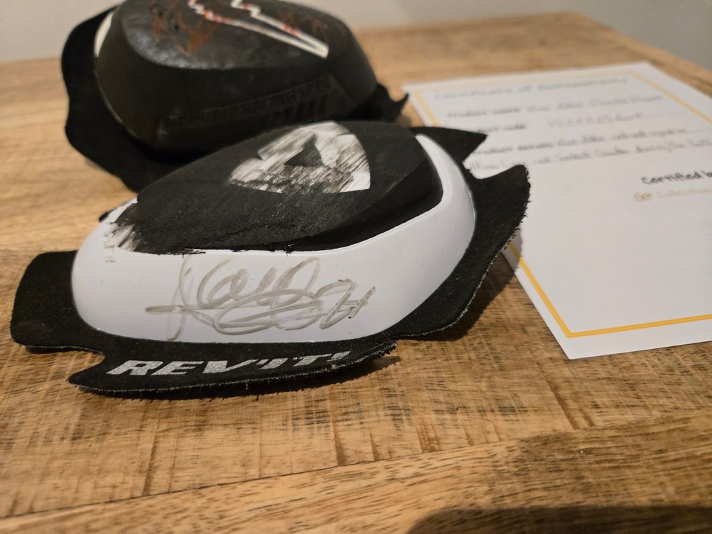 MotoGP - Lopez / Chantra - 2023 - Knee Slider #1.0