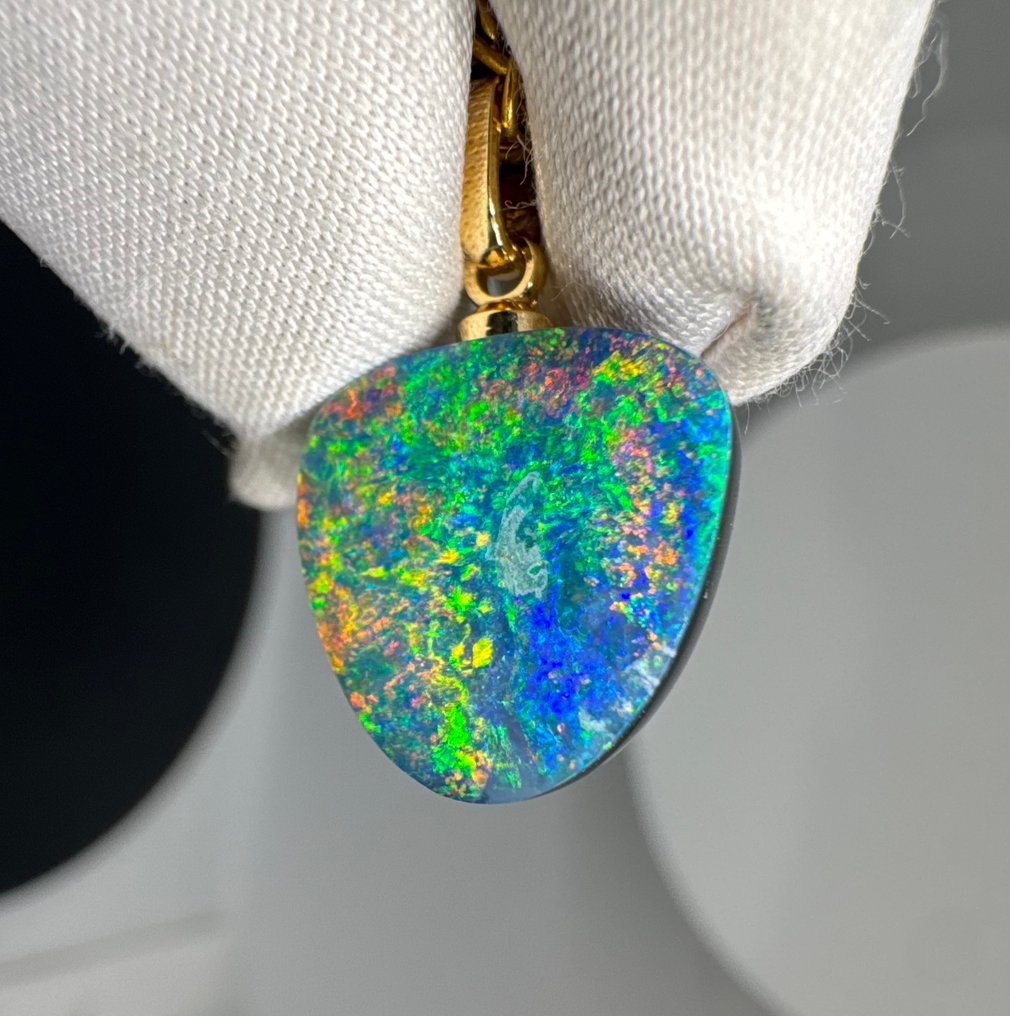 Opal Pendant - Height: 20 mm - Width: 12 mm- 1.24 g - (1) #2.1