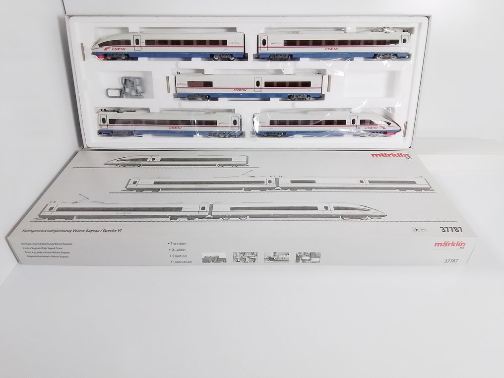 Märklin H0 - 37787 - Tog enhet (1) - BR 406 Velaro 'Falcon' (sapsan) - RZhD #1.0