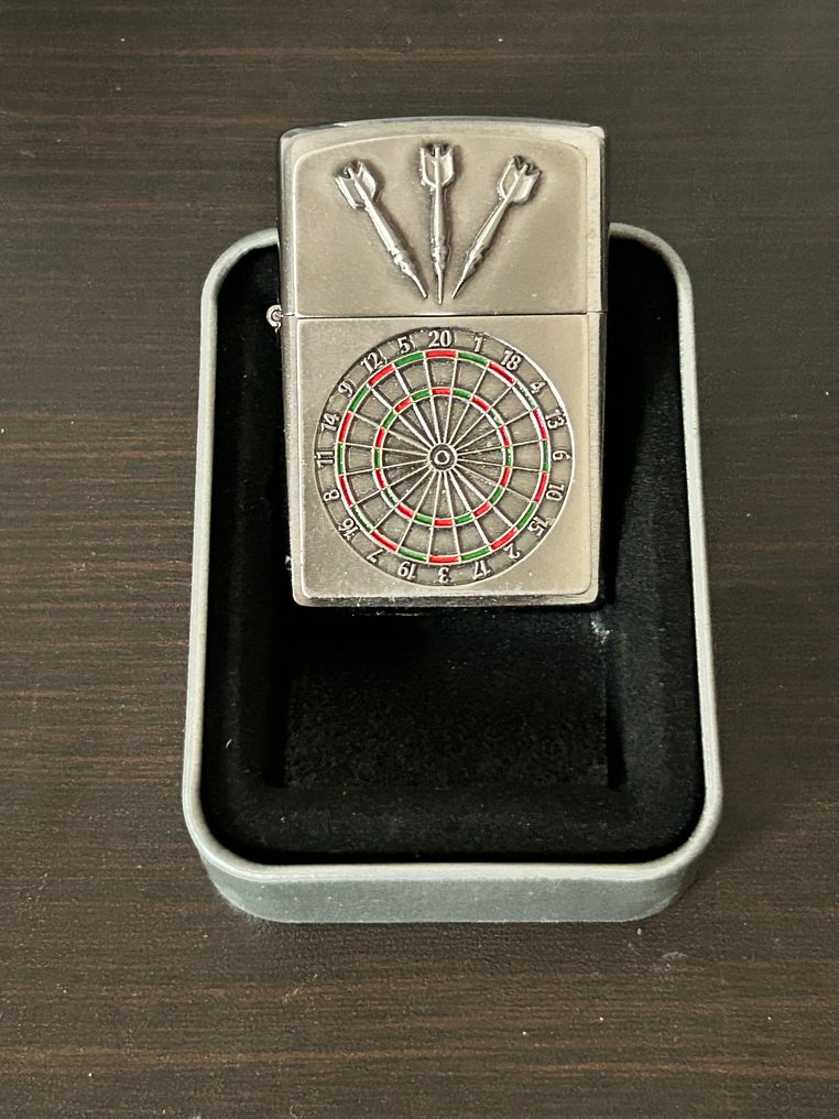 Zippo - I17-Dart placque - No Reserve Price - Lighter - Steel #1.0