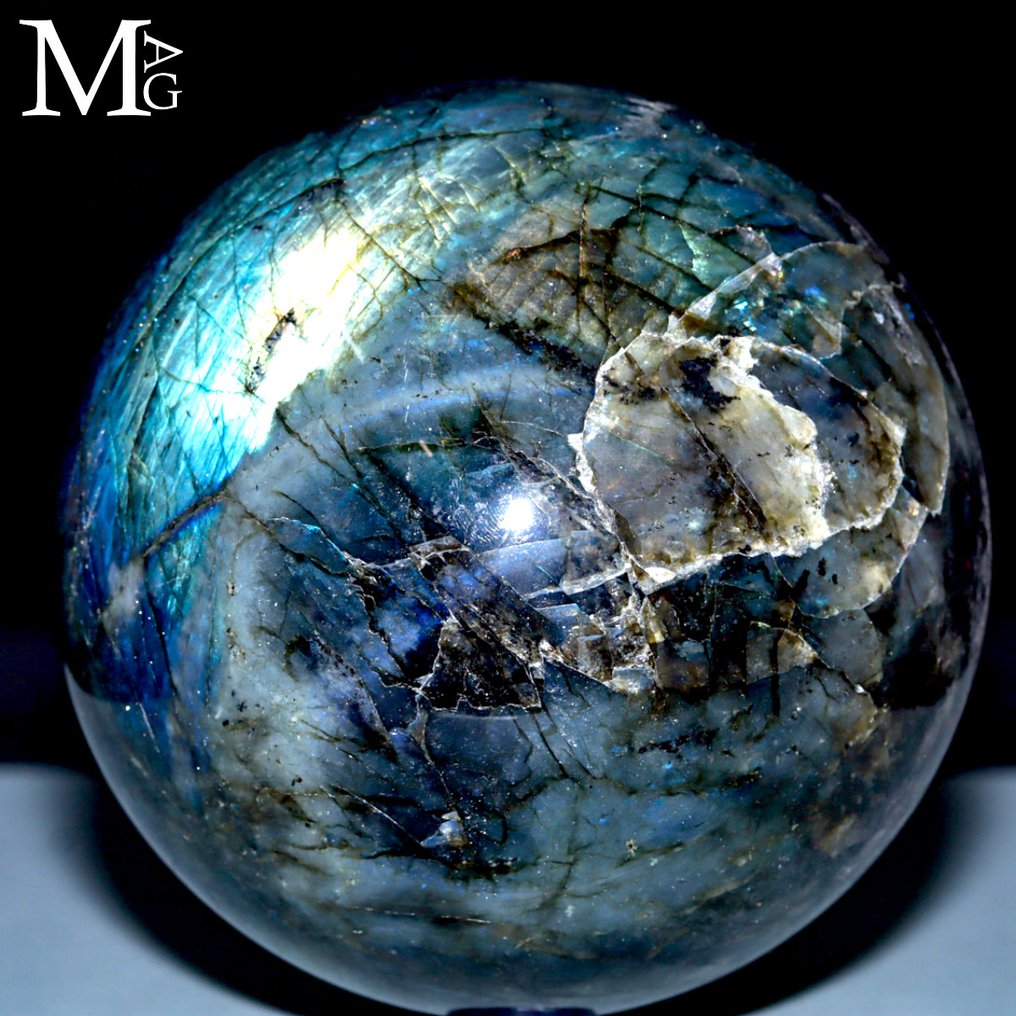 Flash Labradorite Crystals Labradorite Sphere - Height: 116 mm - Width: 116 mm- 2352 g #4.3