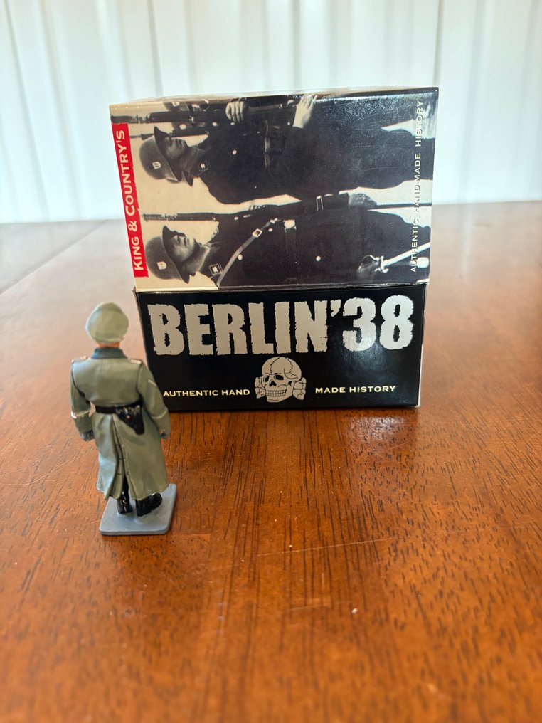 King & Country - Statuetta militare in miniatura - Berlin '38 4x figure set Leibstandarte (4) - Metallo #2.1