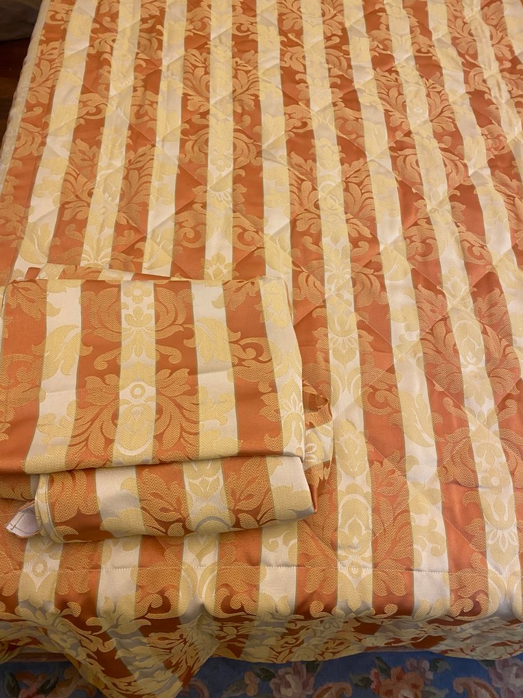 Couvre-lit (4) - 270 cm - 260 cm - couverture matelassée + 2 coussins #4.3