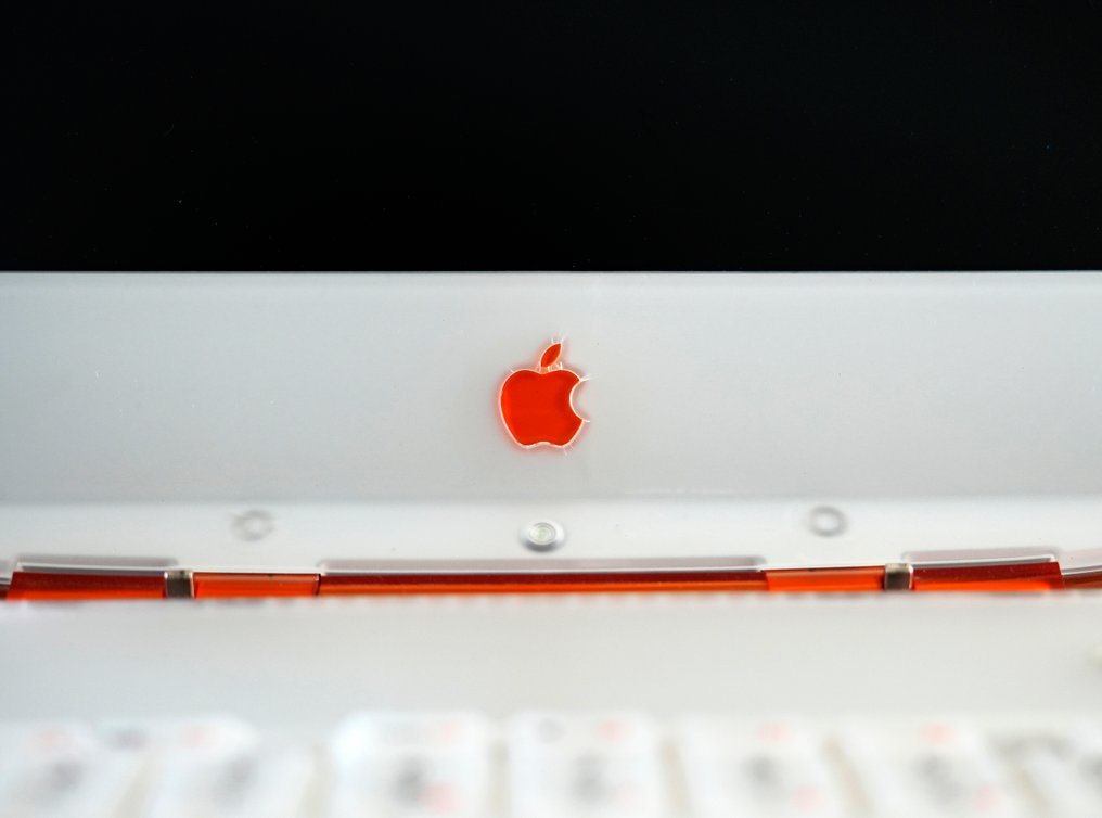 Apple iBook G3 "TANGERINE" CLAMSHELL (incl. YoYo) - AZERTY - Macintosh - Mit Ersatzverpackung #4.3