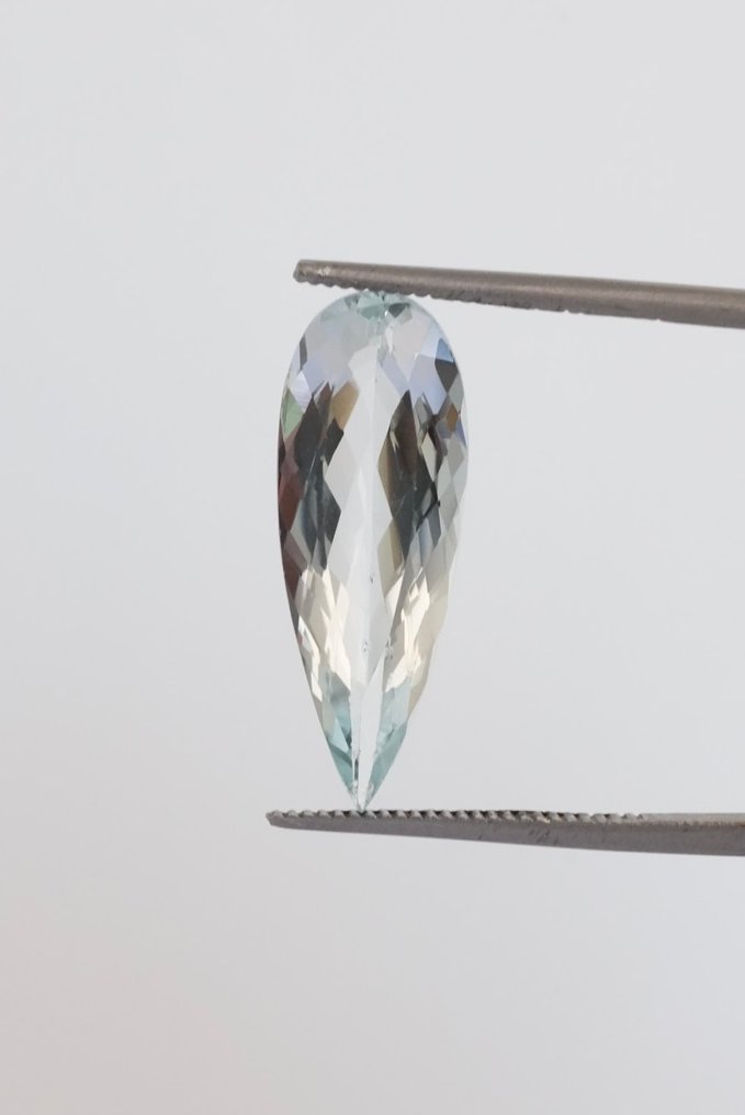 1 pcs  蓝色 海蓝宝石  - 4.10 ct - 国际宝石研究院（IGI） #1.0