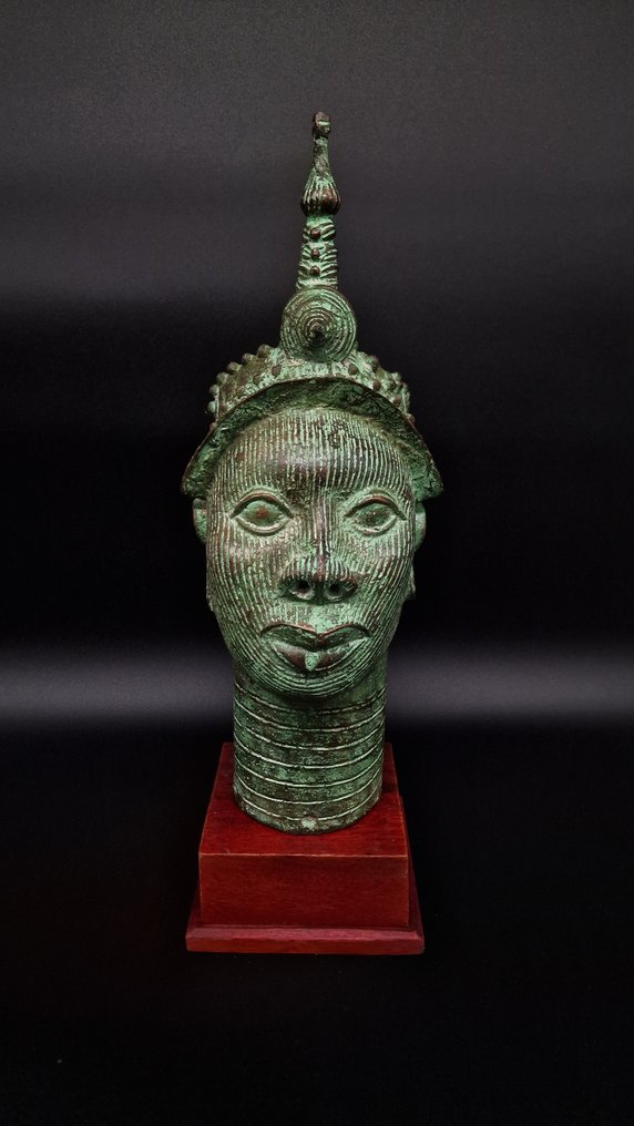 壮观的铜制OBA头 - 高度 47 厘米 - beni-edo - 尼日利亚  (没有保留价) #1.0