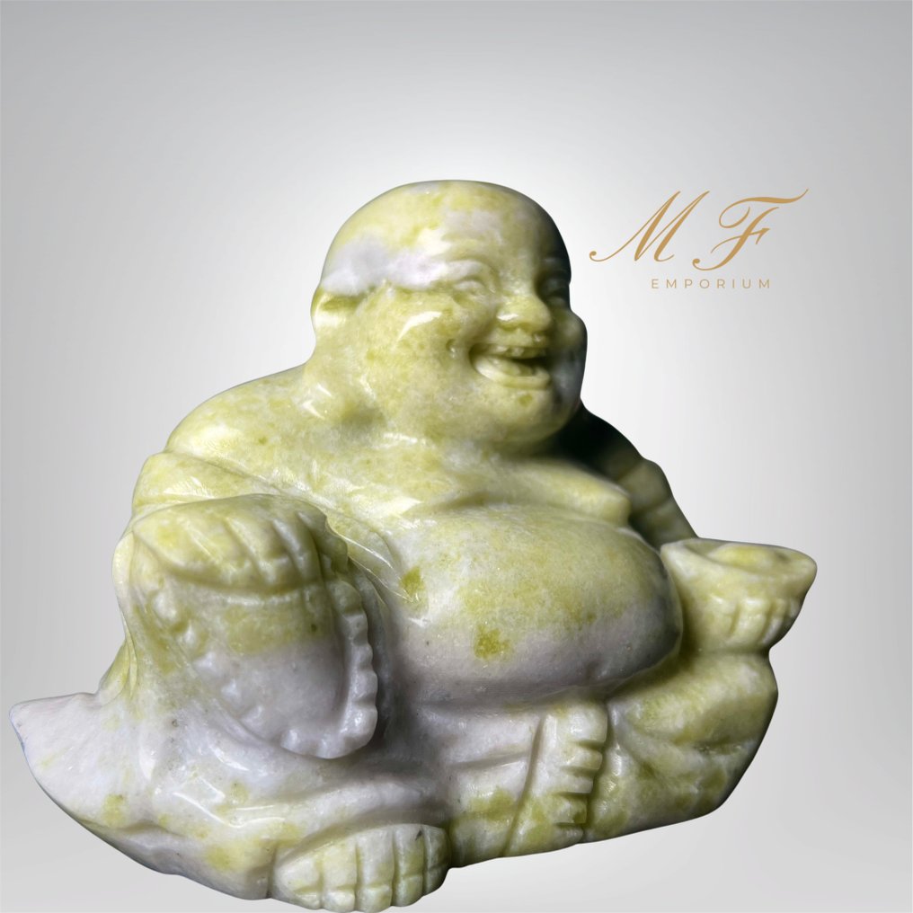 Magnificent Buddha statues in citron jade. Carving - Height: 110 mm - Width: 150 mm- 1350 g - (1) #1.0