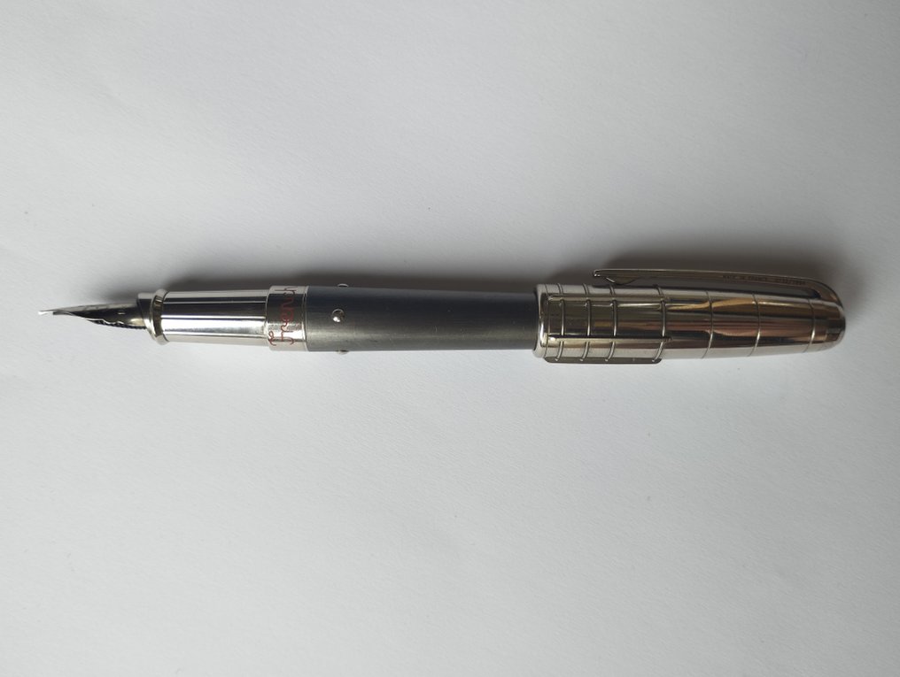 S.T. Dupont - French Line Limited Edition 18k M Nib Large 480425M - Pluma estilográfica #4.3