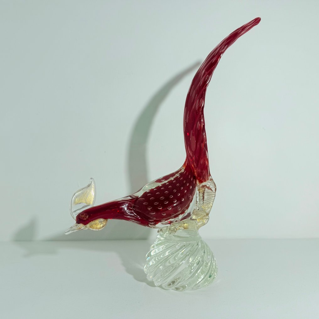 Murano - attr. Archimede Seguso - 纸镇 - Oiseau incrusté d'or - 吹制玻璃，Sommerso #1.0