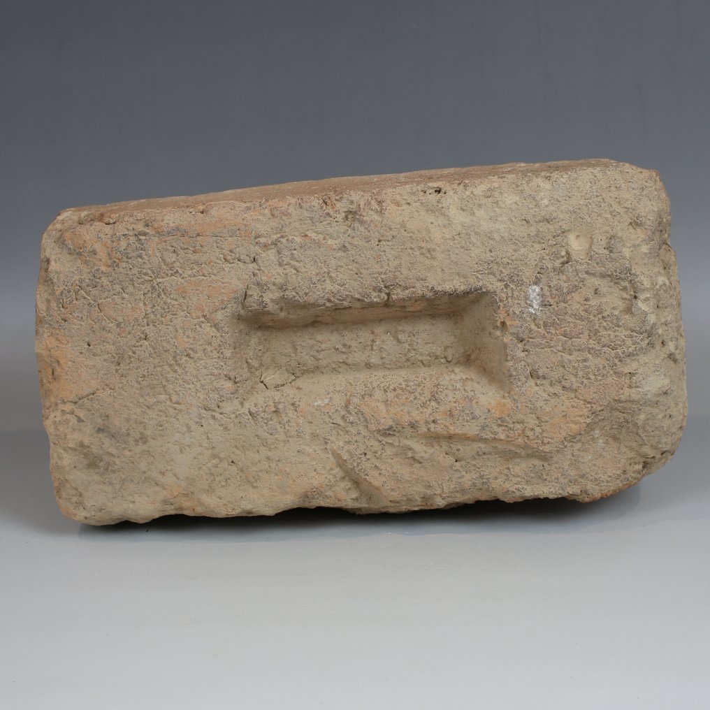 Mesopotamian Pottery Foundation brick (No Reserve Price) #1.0