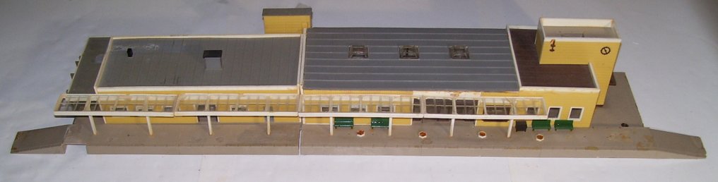 Vollmer H0 - 3540a, 3540b - Modelltåg landskap (2) - Modeller av byggnader för järnvägsstationer i plast för järnvägsbruk, separata delar. #1.0