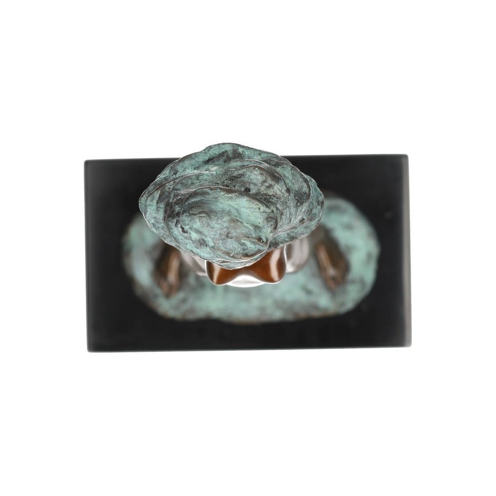 雕像 - Undressing lady - 黄铜色 #1.0